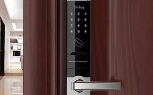 那曲地24小时上门开锁公司