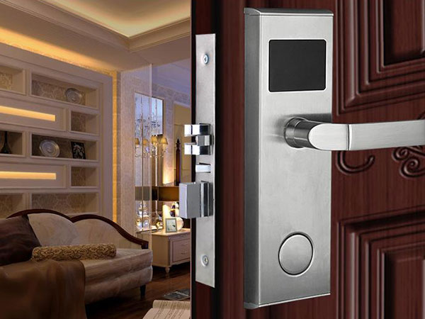 那曲地24小时上门开锁公司